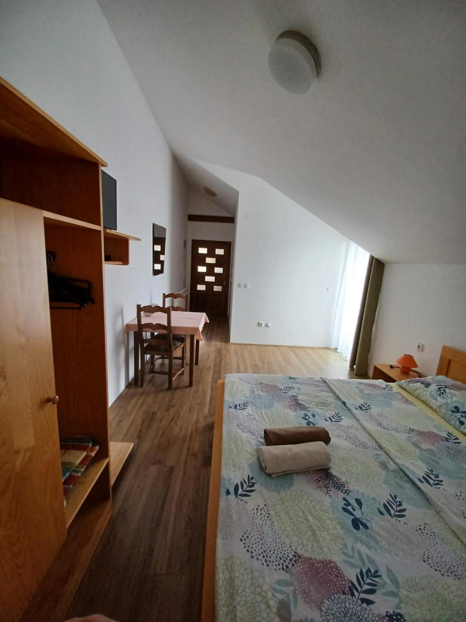Bed & Breakfast Helena Grabovac  Ngoại thất bức ảnh